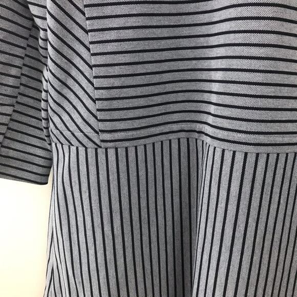 Cabi Navy Striped Long Coastal Classic Car Coat 5474 Lightweight Navy Jacket S - Picture 9 of 15